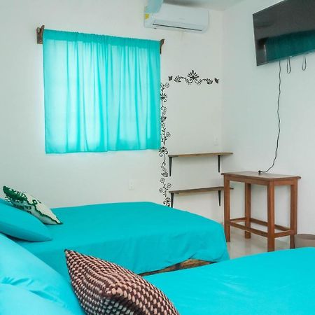 Hotel Henry בקאלאר מראה חיצוני תמונה