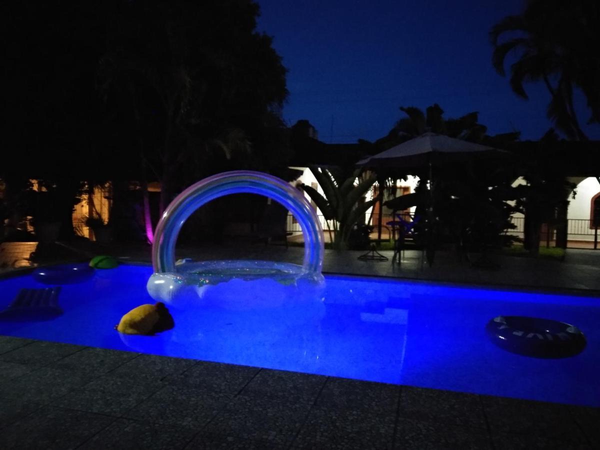 Hotel Henry בקאלאר מראה חיצוני תמונה